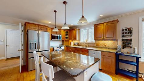 26 Hemlock Lane New Gloucester ME 04260