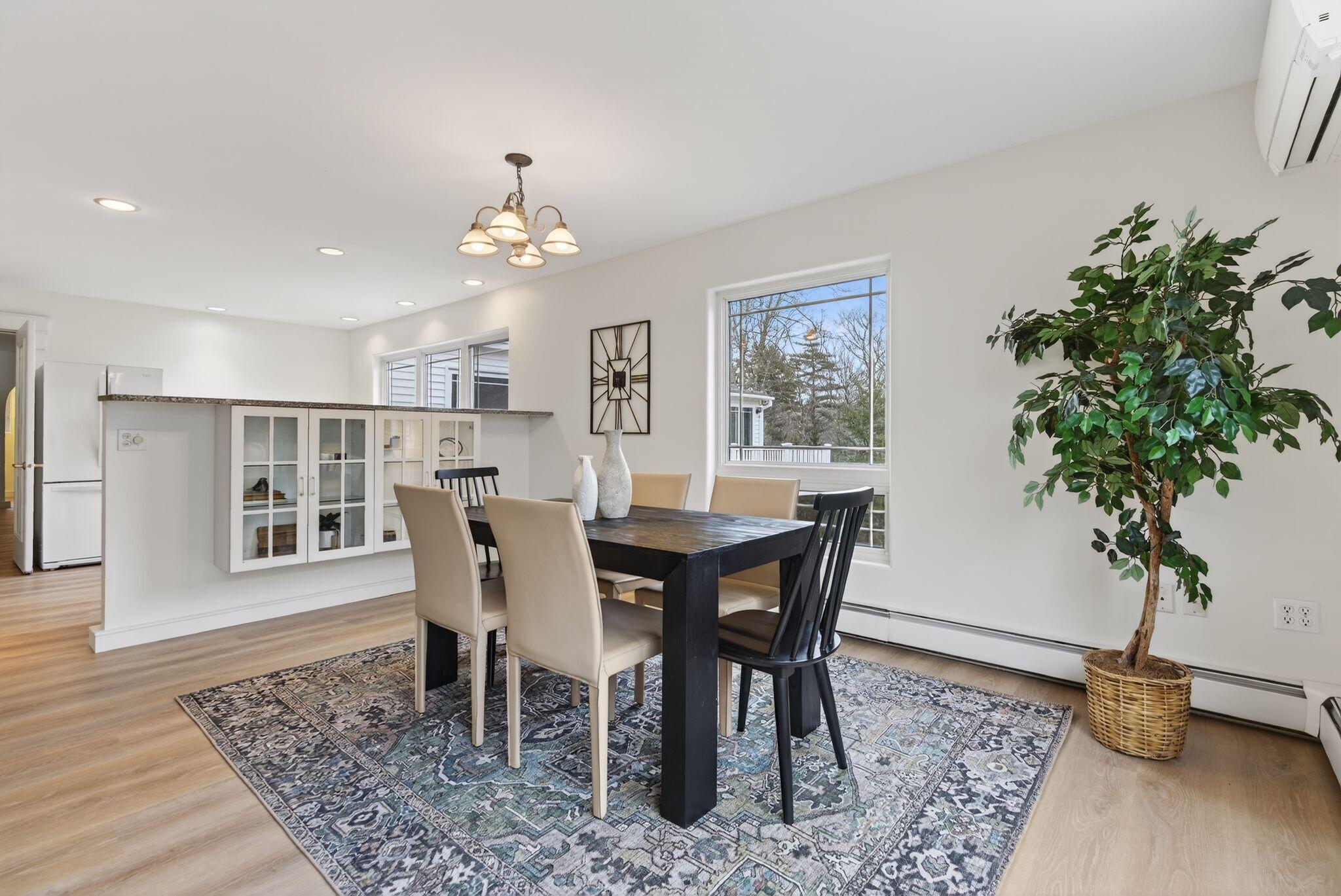 9 Hoffman's Way Georgetown ME 04548
