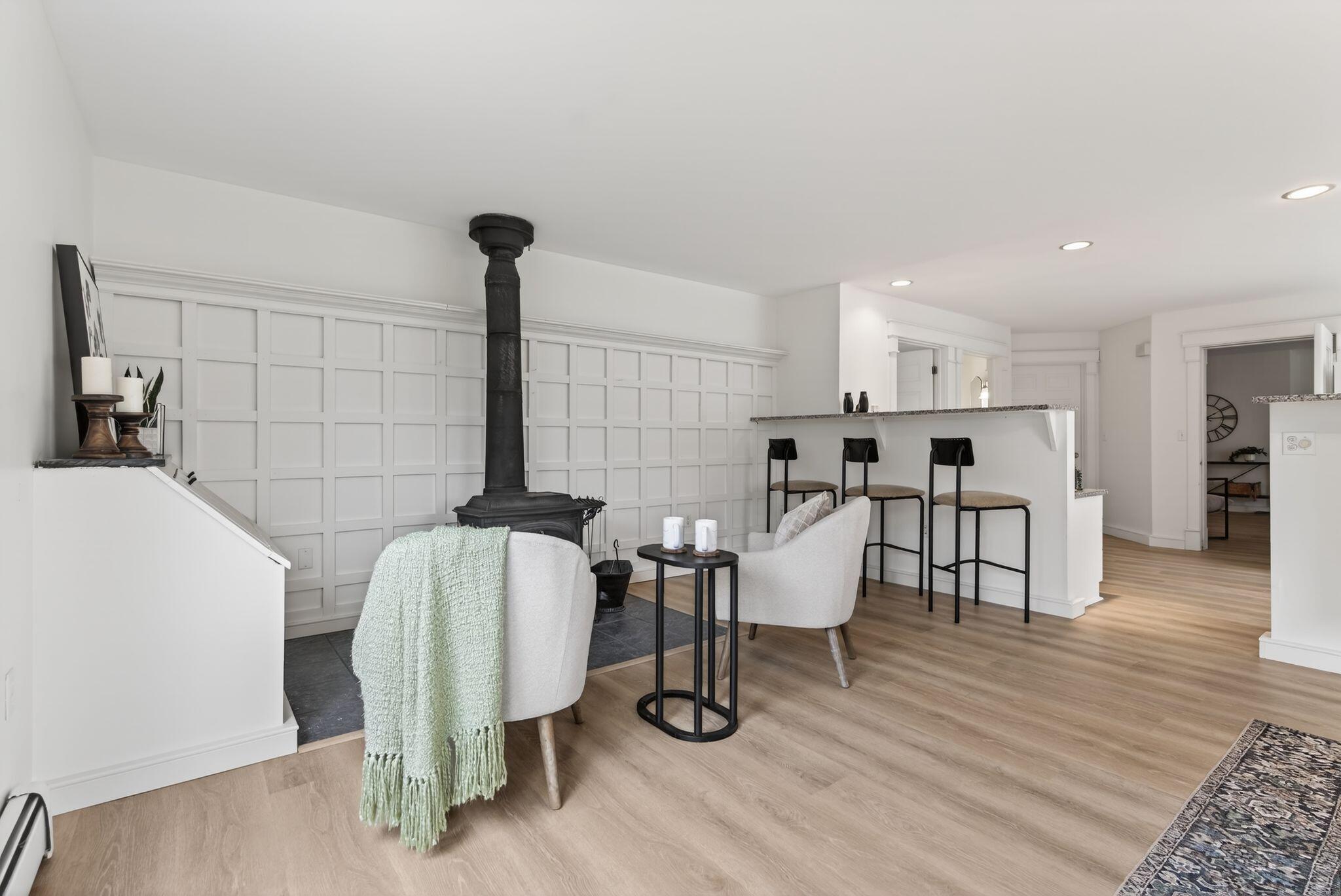 9 Hoffman's Way Georgetown ME 04548