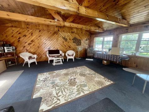 7 Lorraine Avenue Lewiston ME 04240