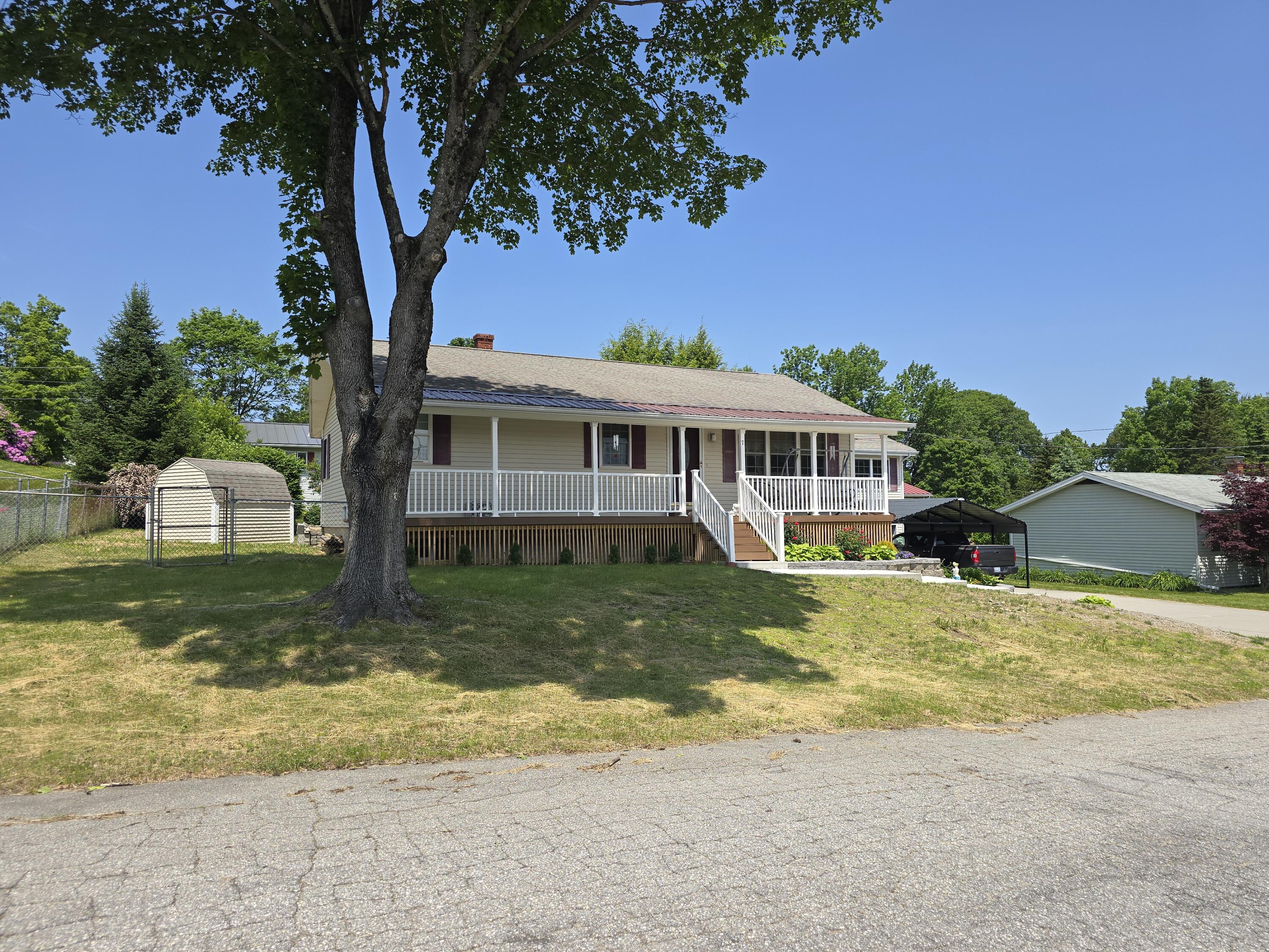 7 Lorraine Avenue Lewiston ME 04240