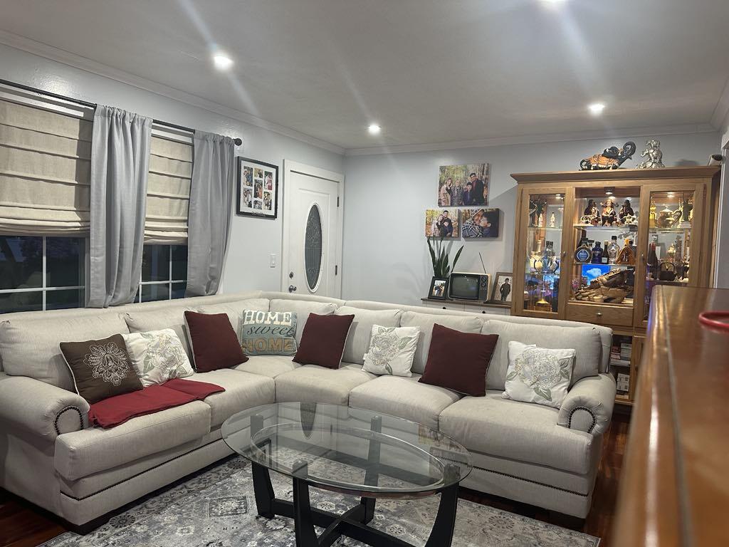 7 Lorraine Avenue Lewiston ME 04240