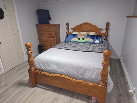 7 Lorraine Avenue Lewiston ME 04240