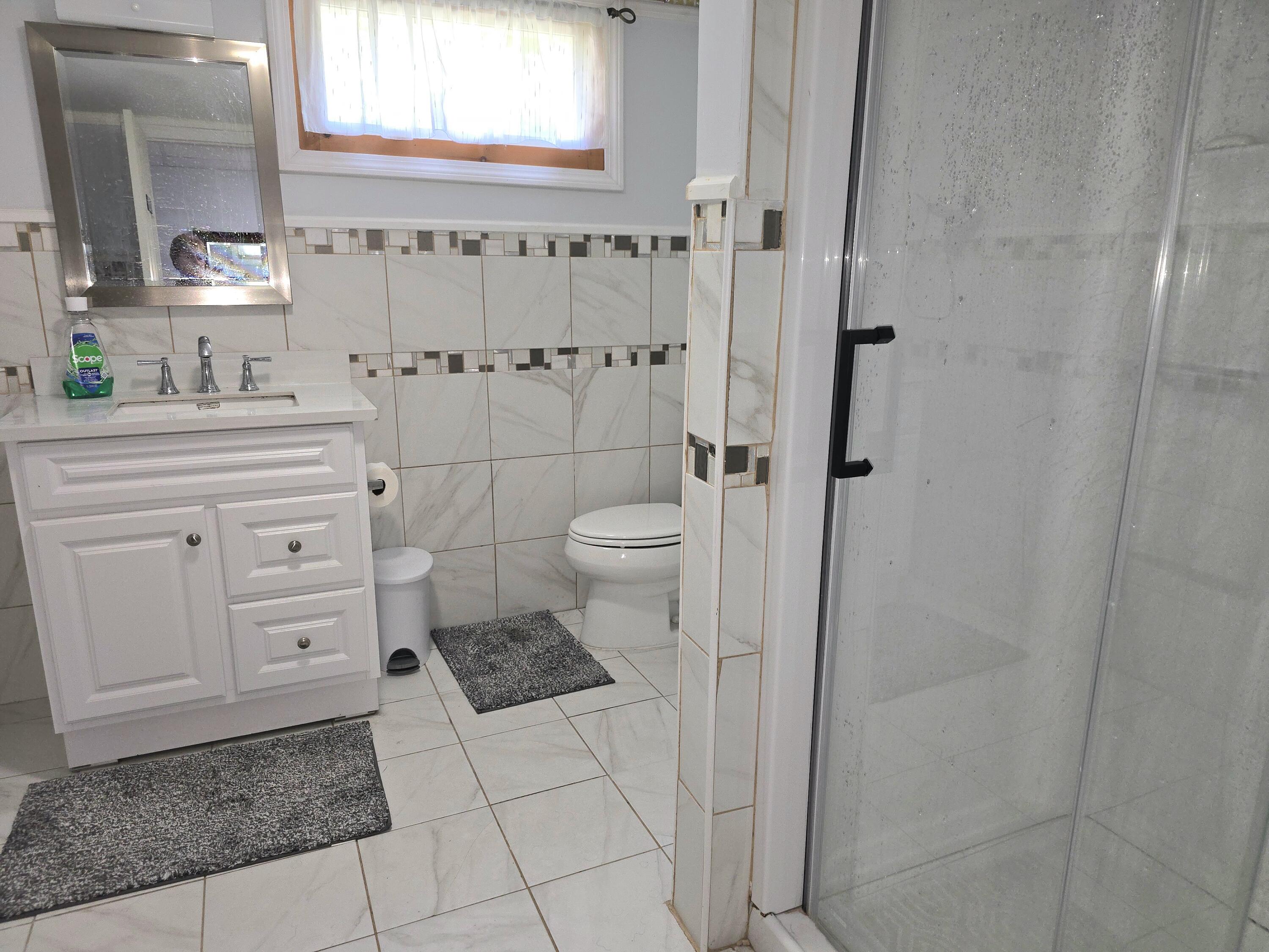 7 Lorraine Avenue Lewiston ME 04240