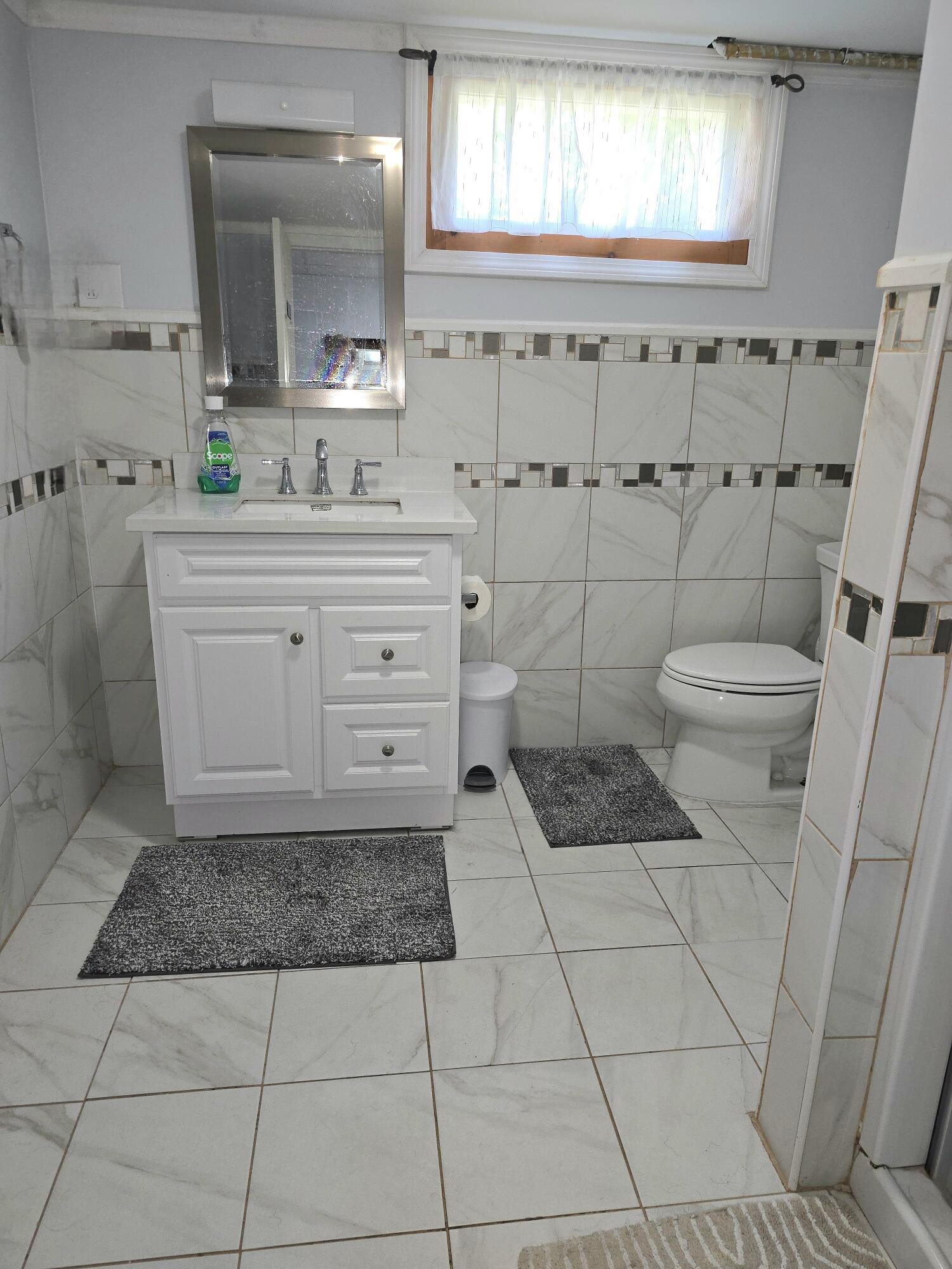 7 Lorraine Avenue Lewiston ME 04240