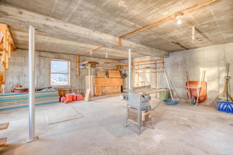 138 Terrace Road Auburn ME 04210