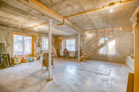 138 Terrace Road Auburn ME 04210