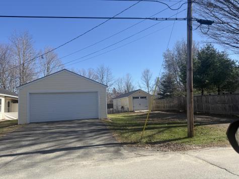 39 E Leavitt Street Skowhegan ME 04976