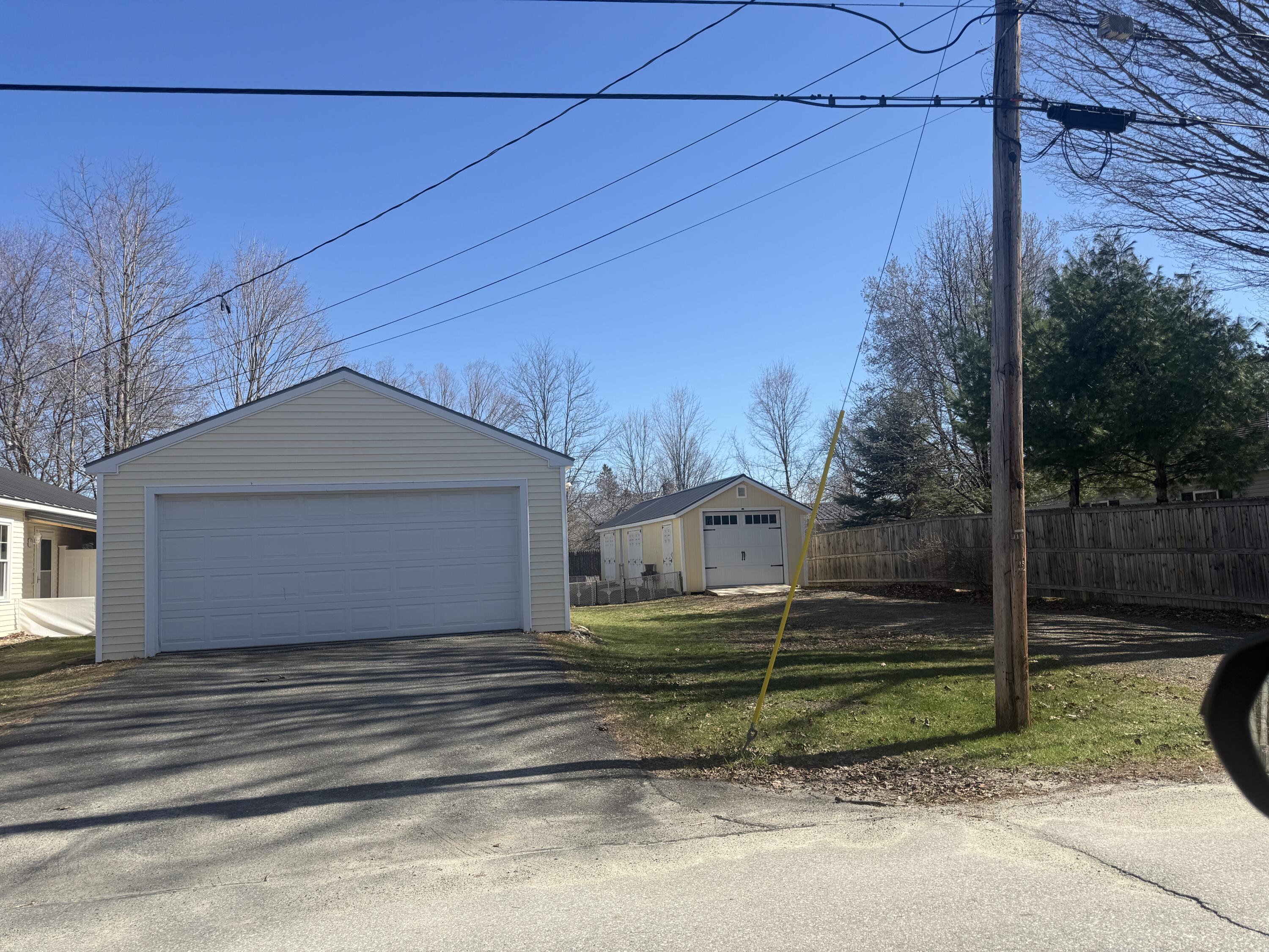 39 E Leavitt Street Skowhegan ME 04976