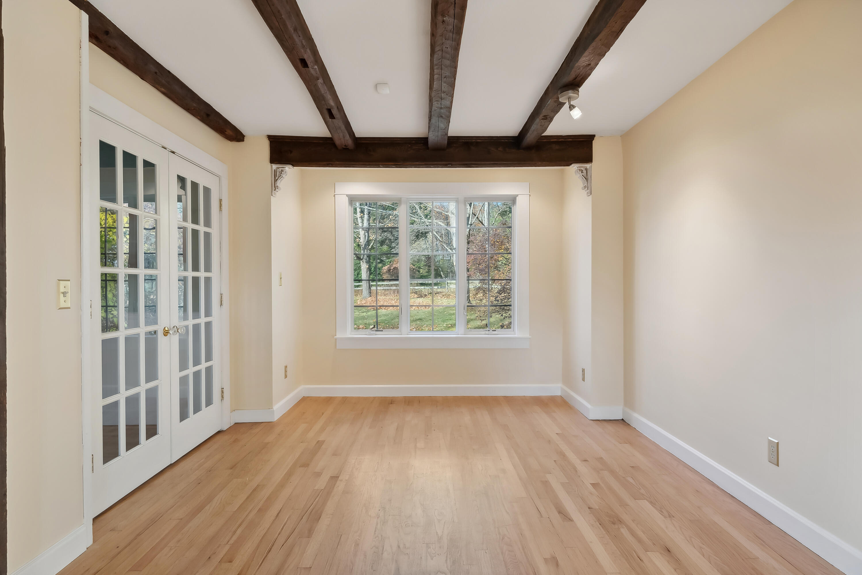 364 Main Street Bowdoinham ME 04008