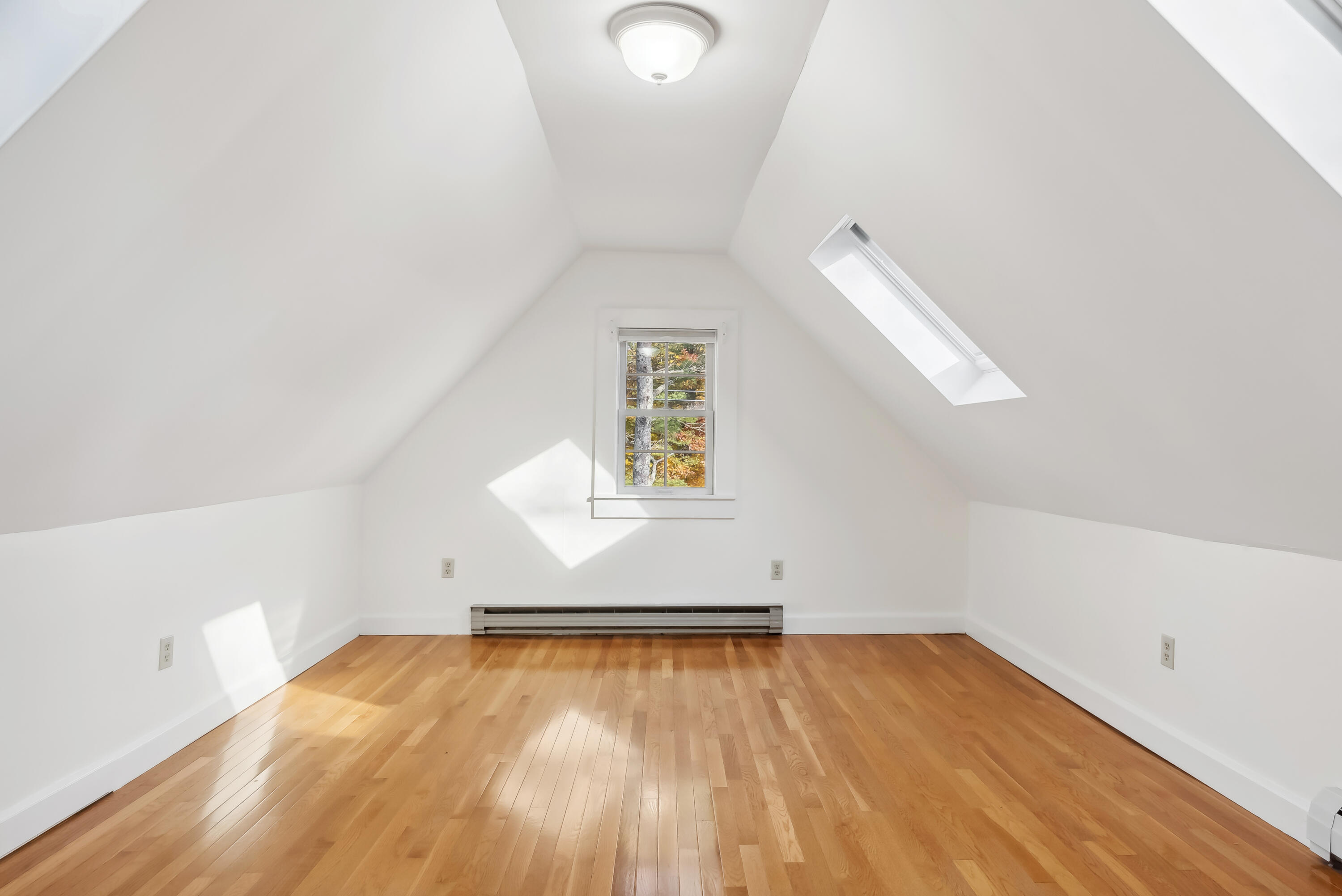 364 Main Street Bowdoinham ME 04008