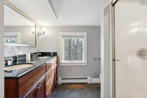 364 Main Street Bowdoinham ME 04008