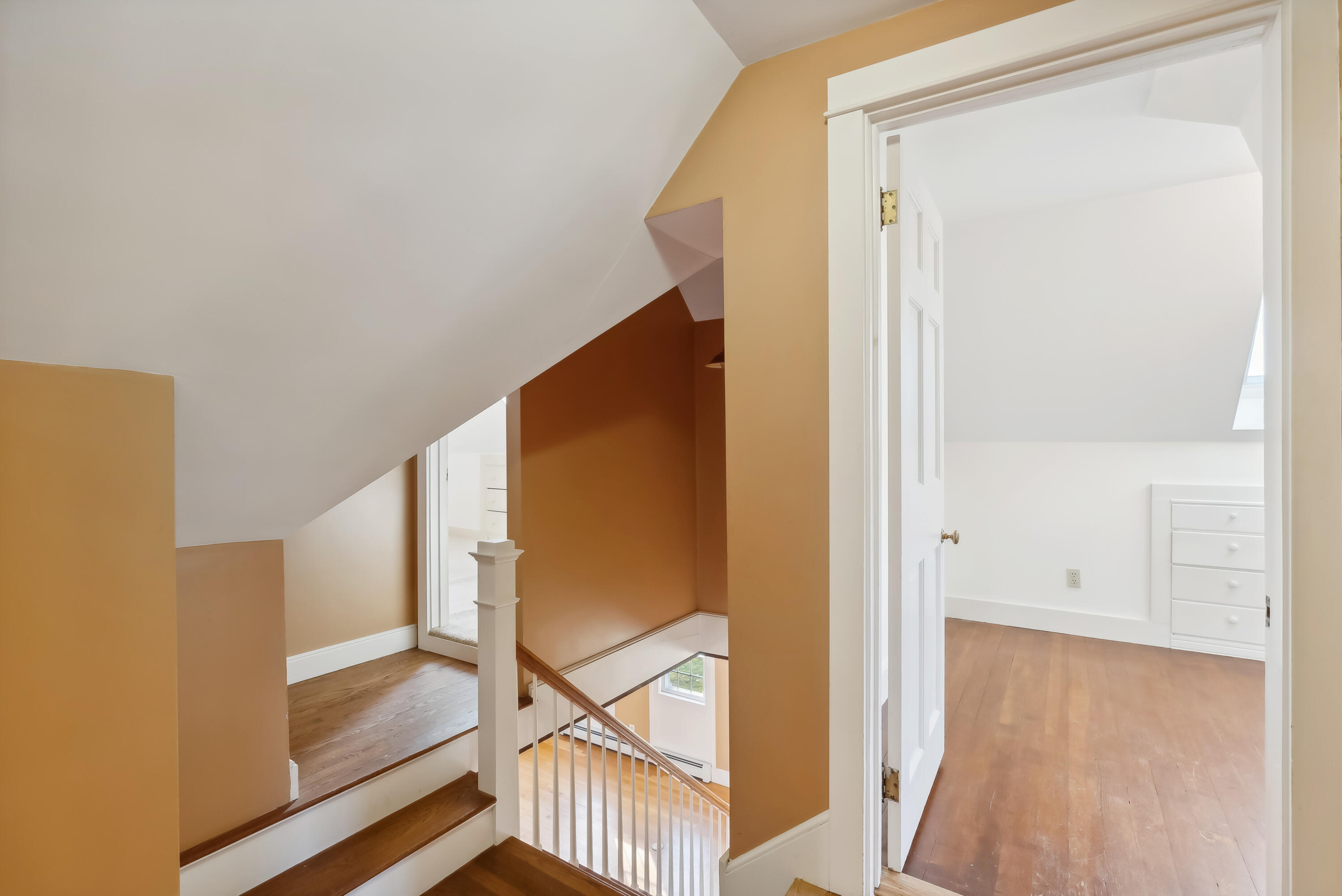 364 Main Street Bowdoinham ME 04008