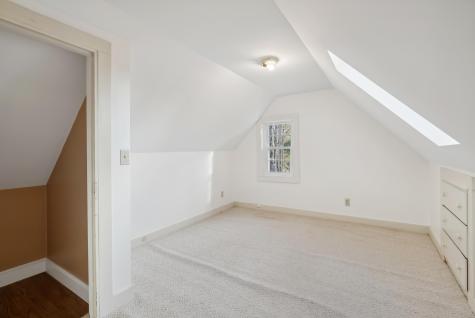 364 Main Street Bowdoinham ME 04008