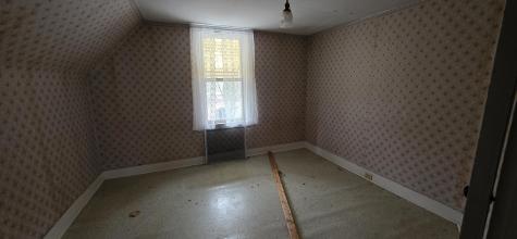 78 High Street Paris ME 04281