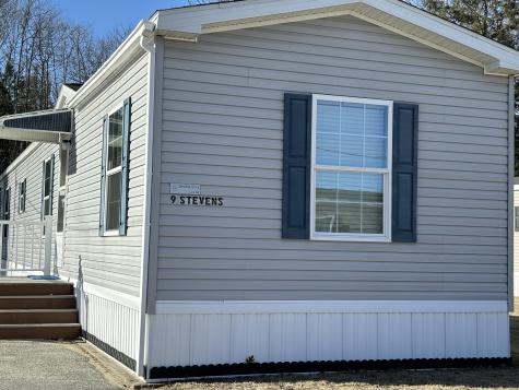 9 Stevens Drive Lisbon ME 04252