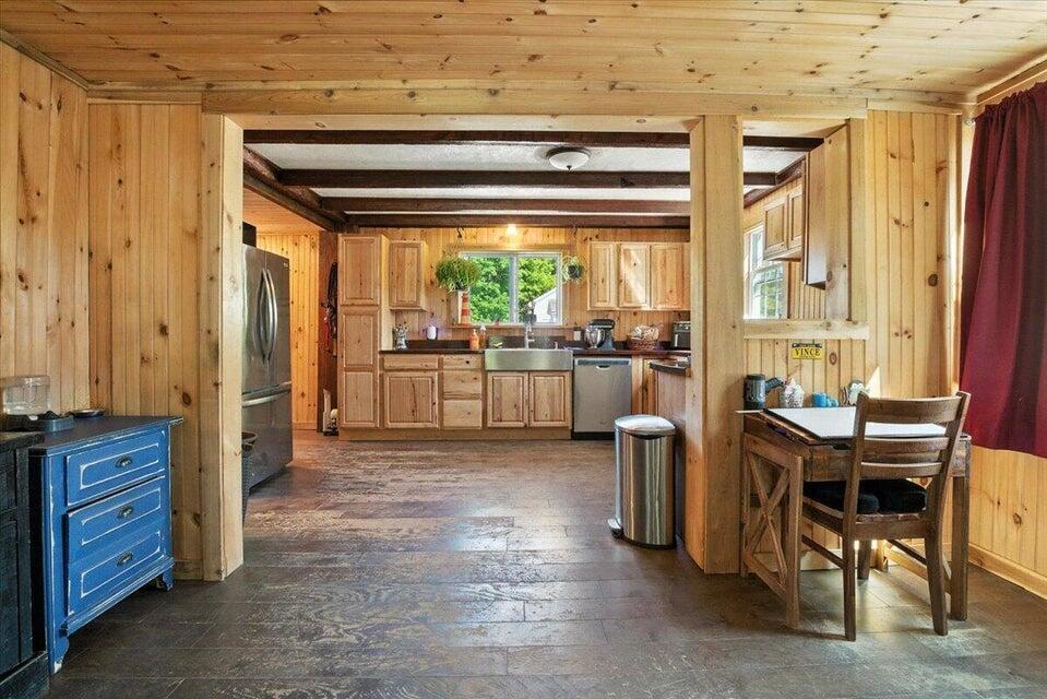 817 Riverside Drive Augusta ME 04330