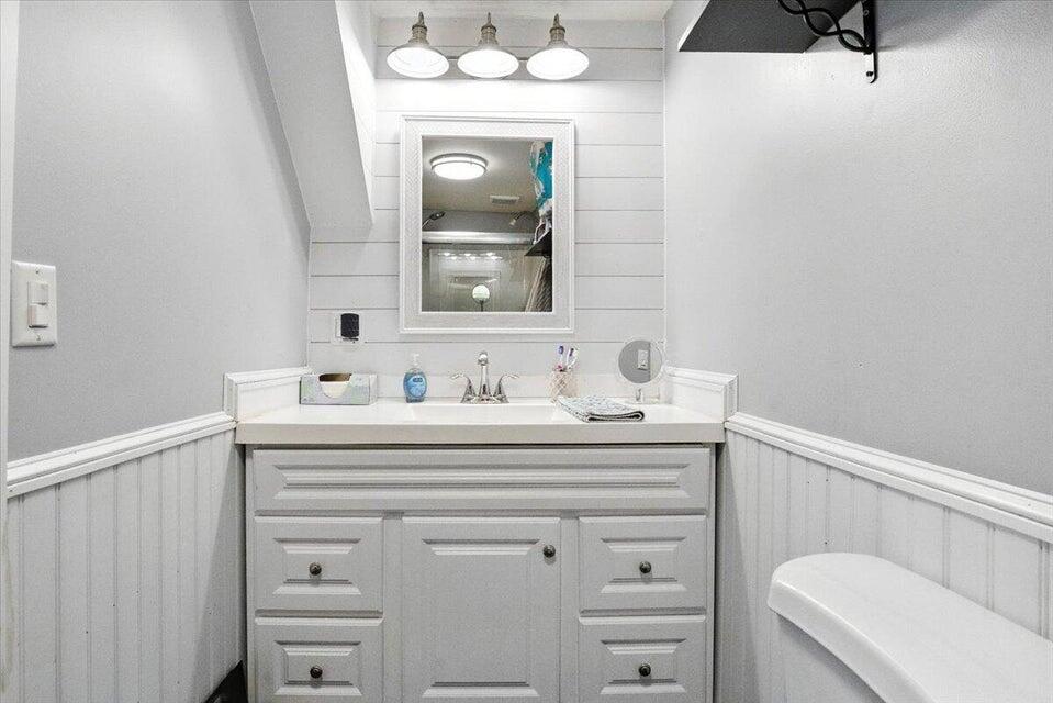 817 Riverside Drive Augusta ME 04330