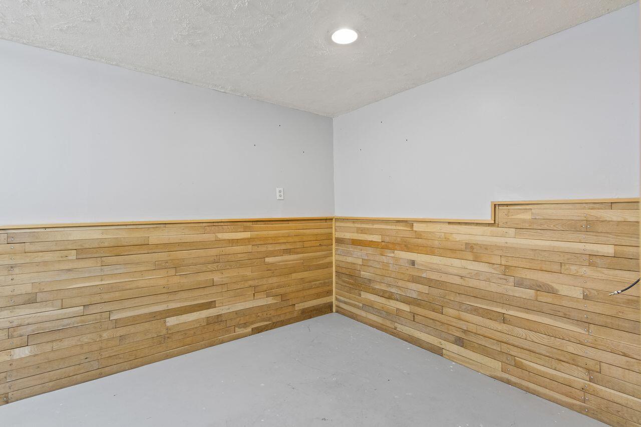 66 Old Pool Road Biddeford ME 04005