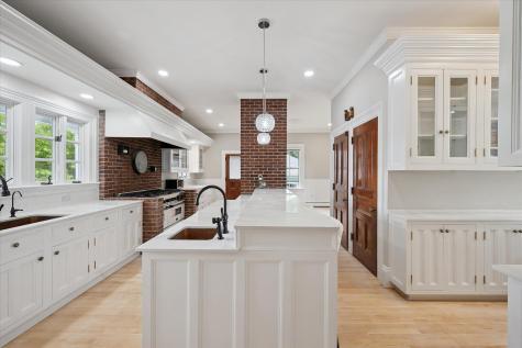 75 West Broadway Bangor ME 04401