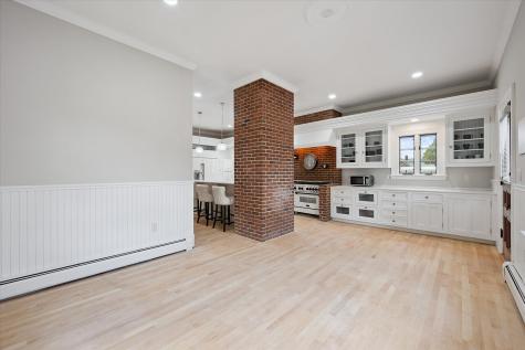 75 West Broadway Bangor ME 04401