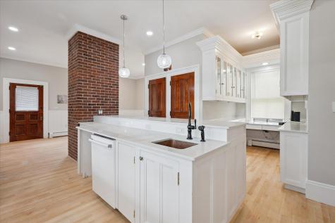 75 West Broadway Bangor ME 04401