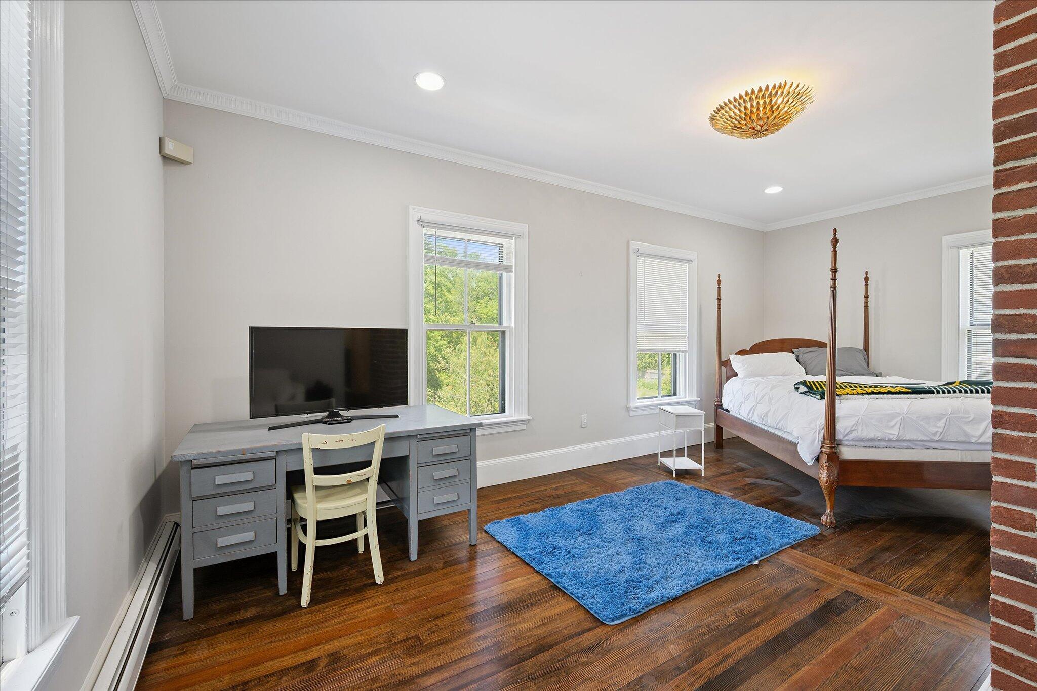 75 West Broadway Bangor ME 04401