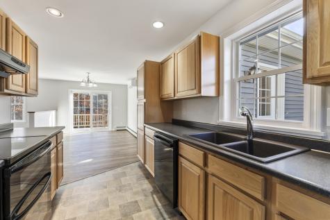 32 Shelby Lane Sabattus ME 04280