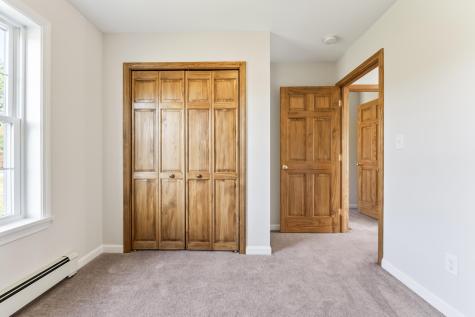 32 Shelby Lane Sabattus ME 04280