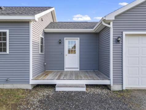 32 Shelby Lane Sabattus ME 04280