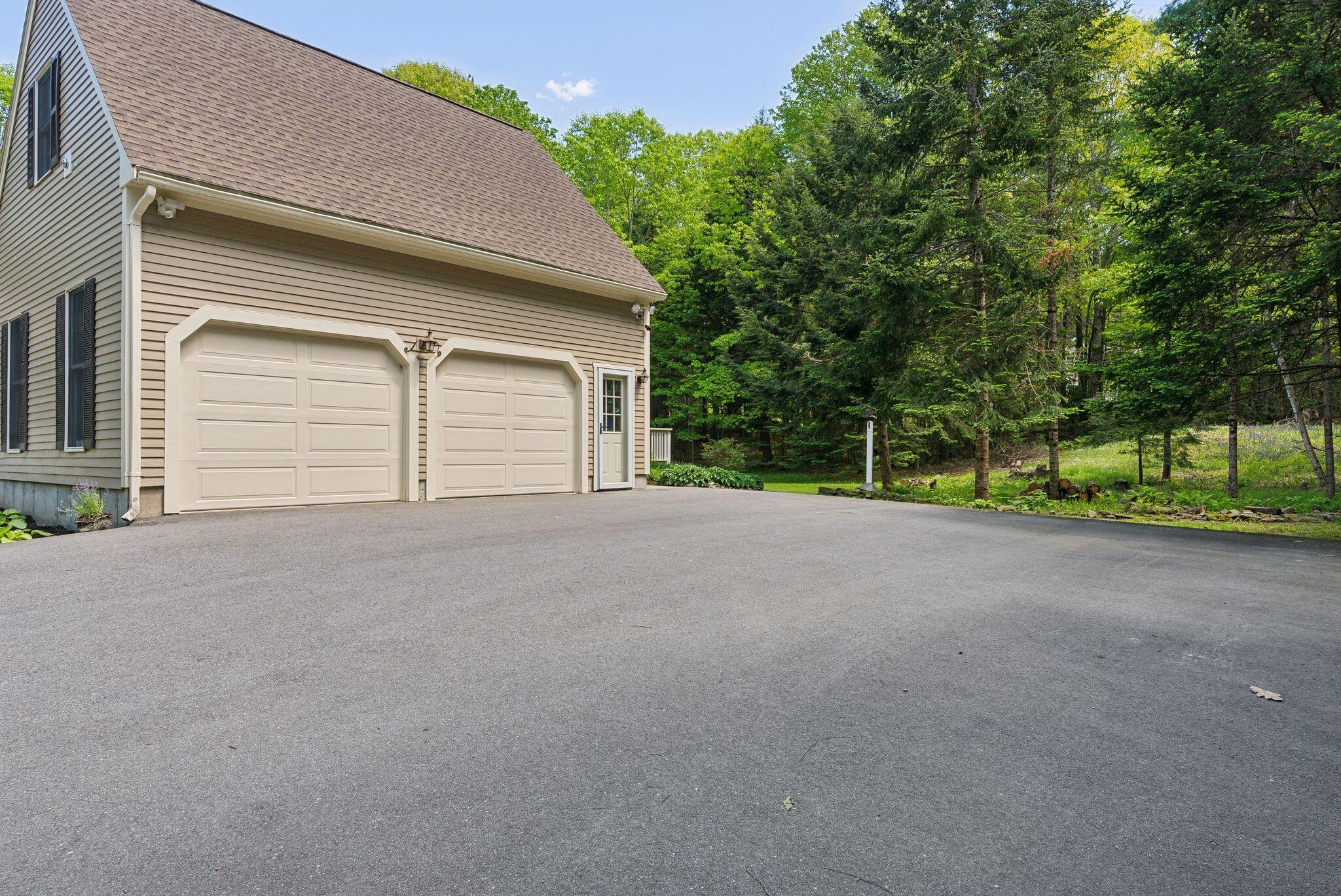 10 Ledge Hill Road Gorham ME 04038