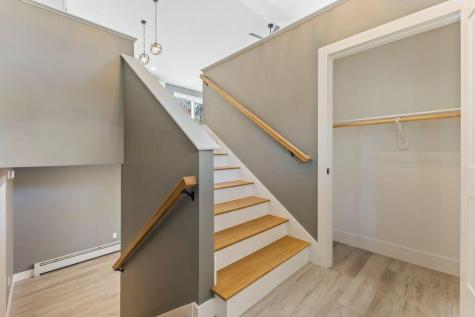 247 Songo School Road Naples ME 04055