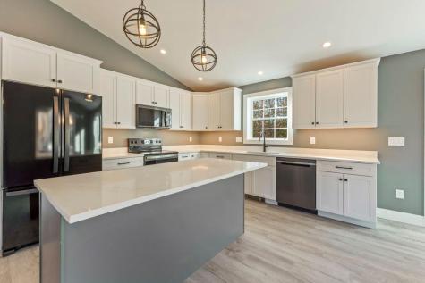 247 Songo School Road Naples ME 04055