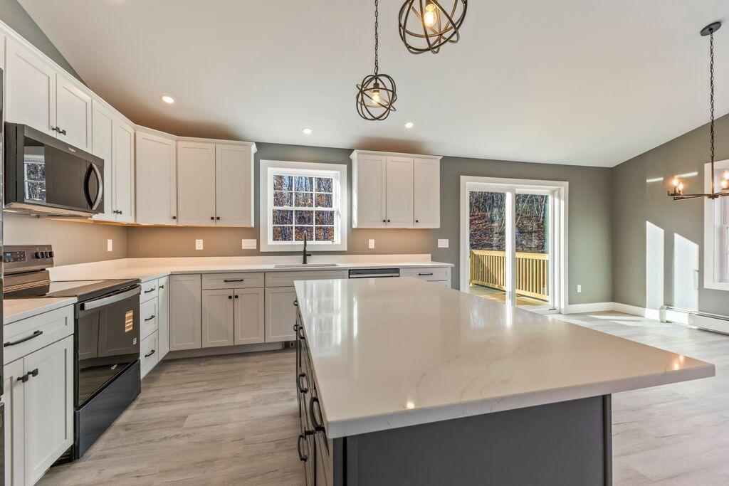 247 Songo School Road Naples ME 04055