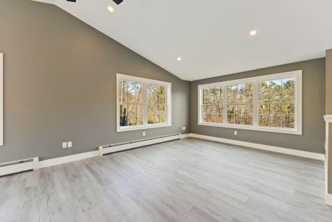 247 Songo School Road Naples ME 04055