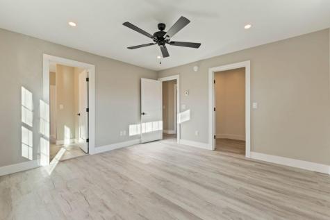 247 Songo School Road Naples ME 04055