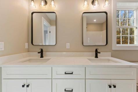 247 Songo School Road Naples ME 04055