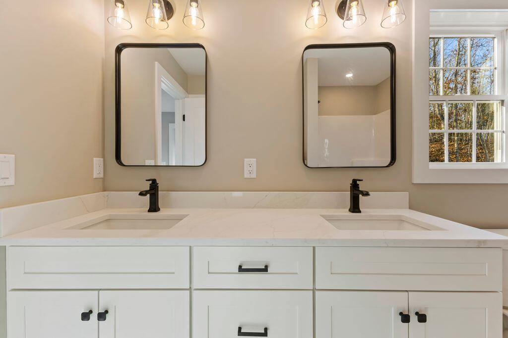 247 Songo School Road Naples ME 04055