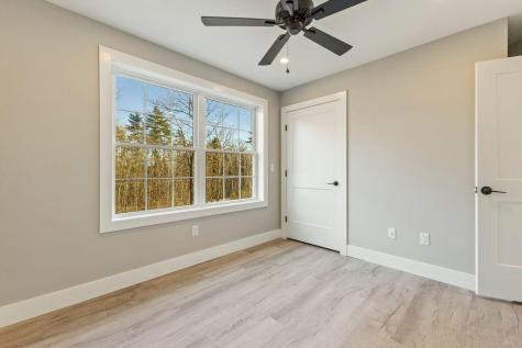 247 Songo School Road Naples ME 04055