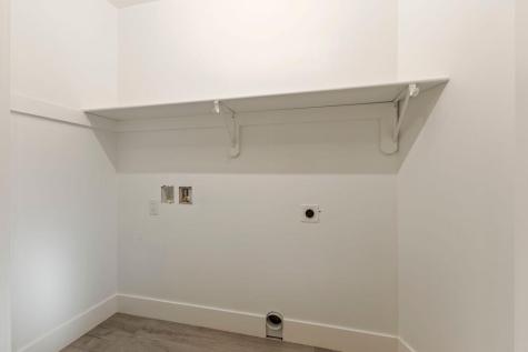 247 Songo School Road Naples ME 04055