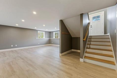 247 Songo School Road Naples ME 04055