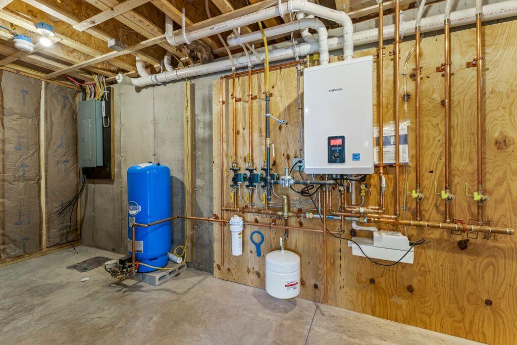 247 Songo School Road Naples ME 04055