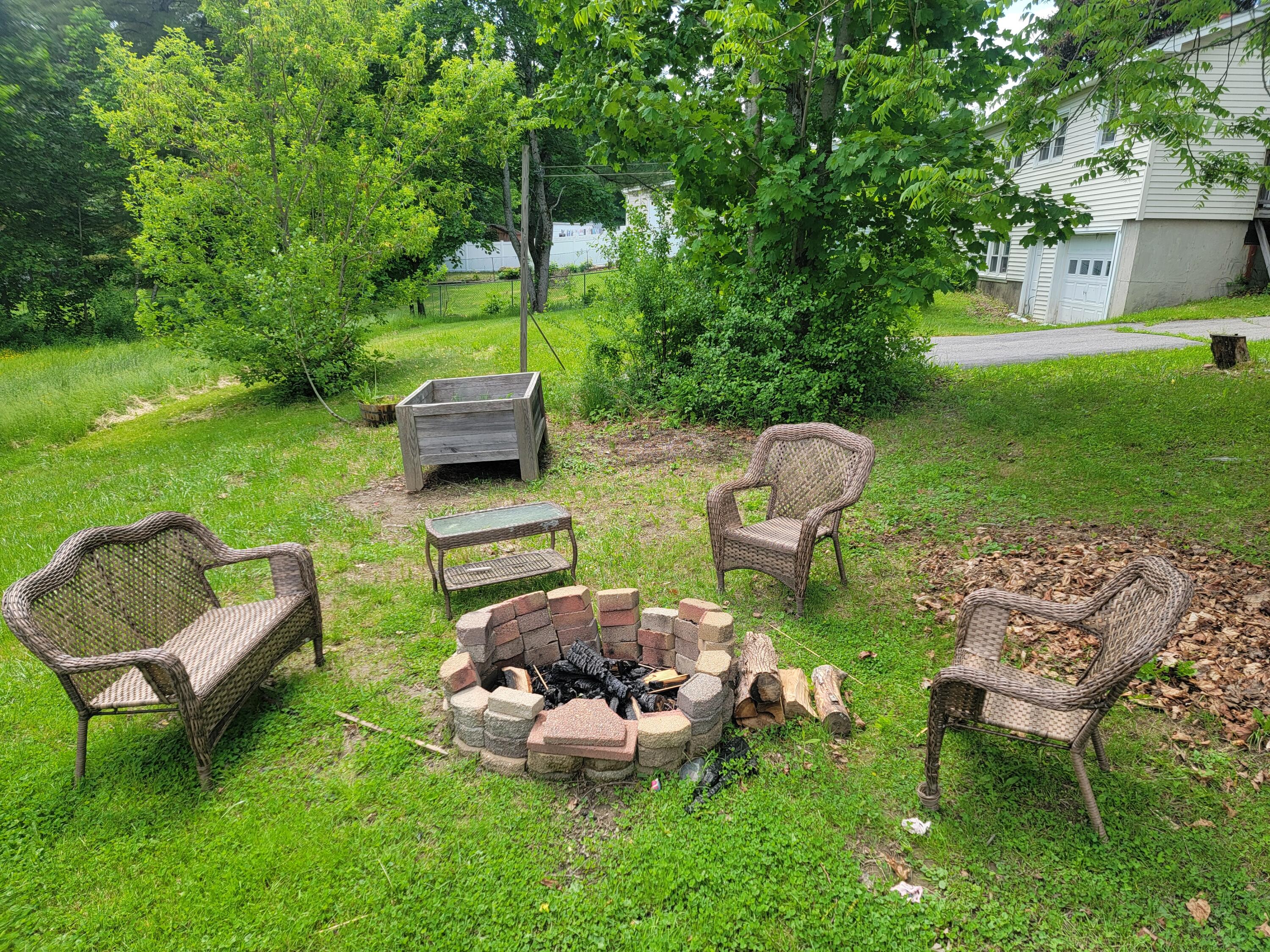 337 Main Road N Hampden ME 04444