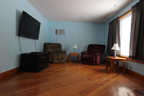 82 Brown Road Poland ME 04274