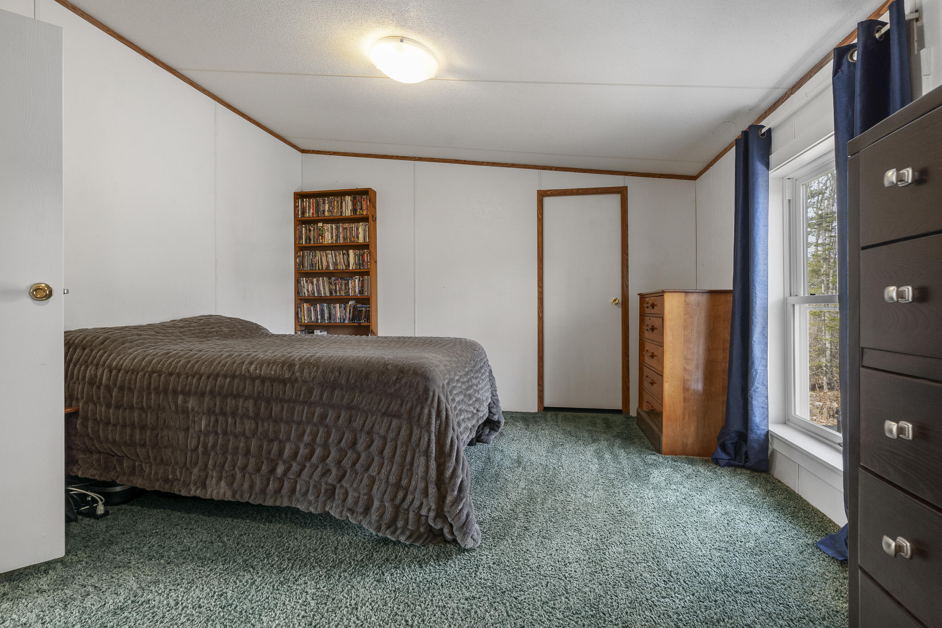 32 Boggs Farm Lane Warren ME 04864