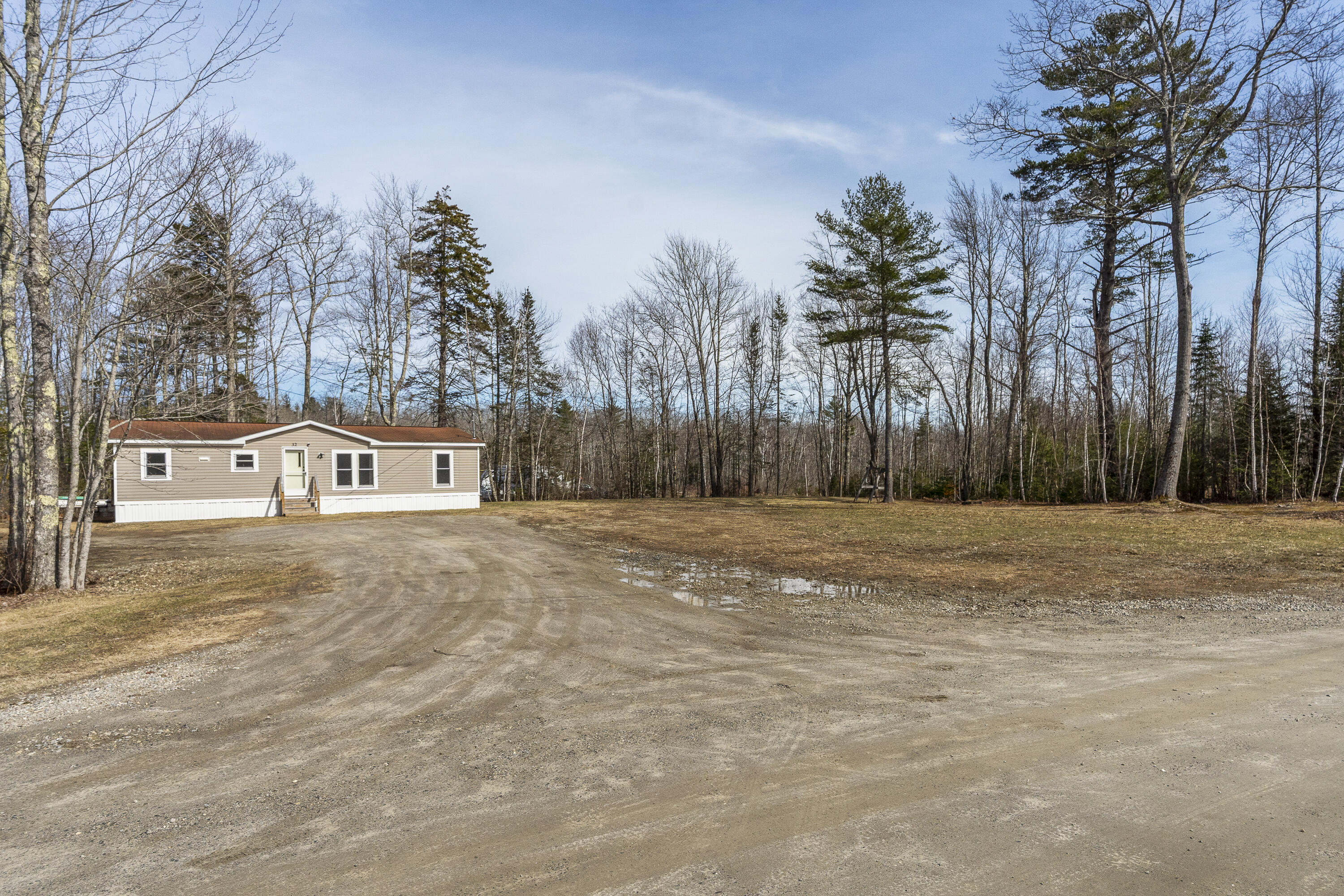 32 Boggs Farm Lane Warren ME 04864