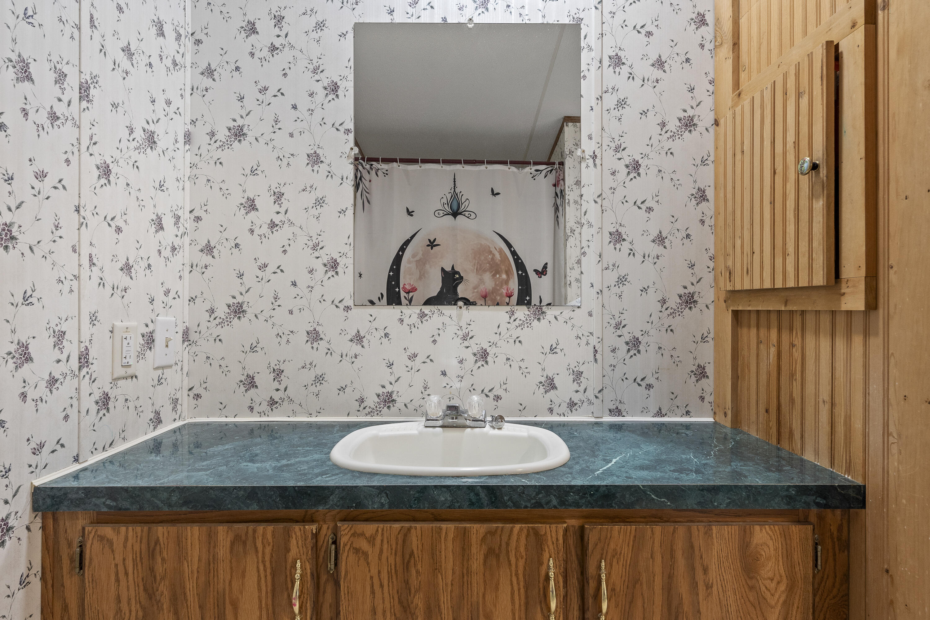 32 Boggs Farm Lane Warren ME 04864