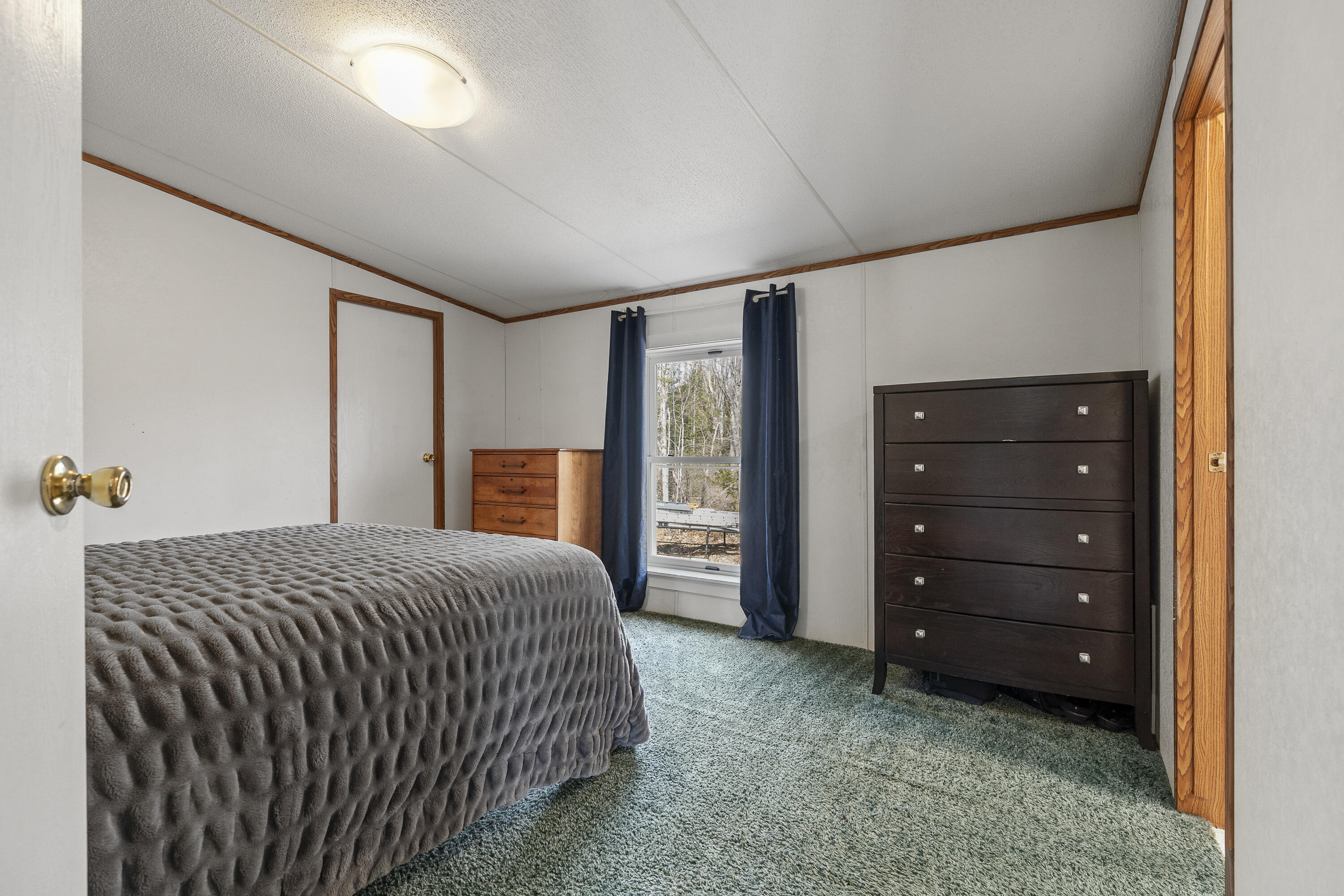 32 Boggs Farm Lane Warren ME 04864