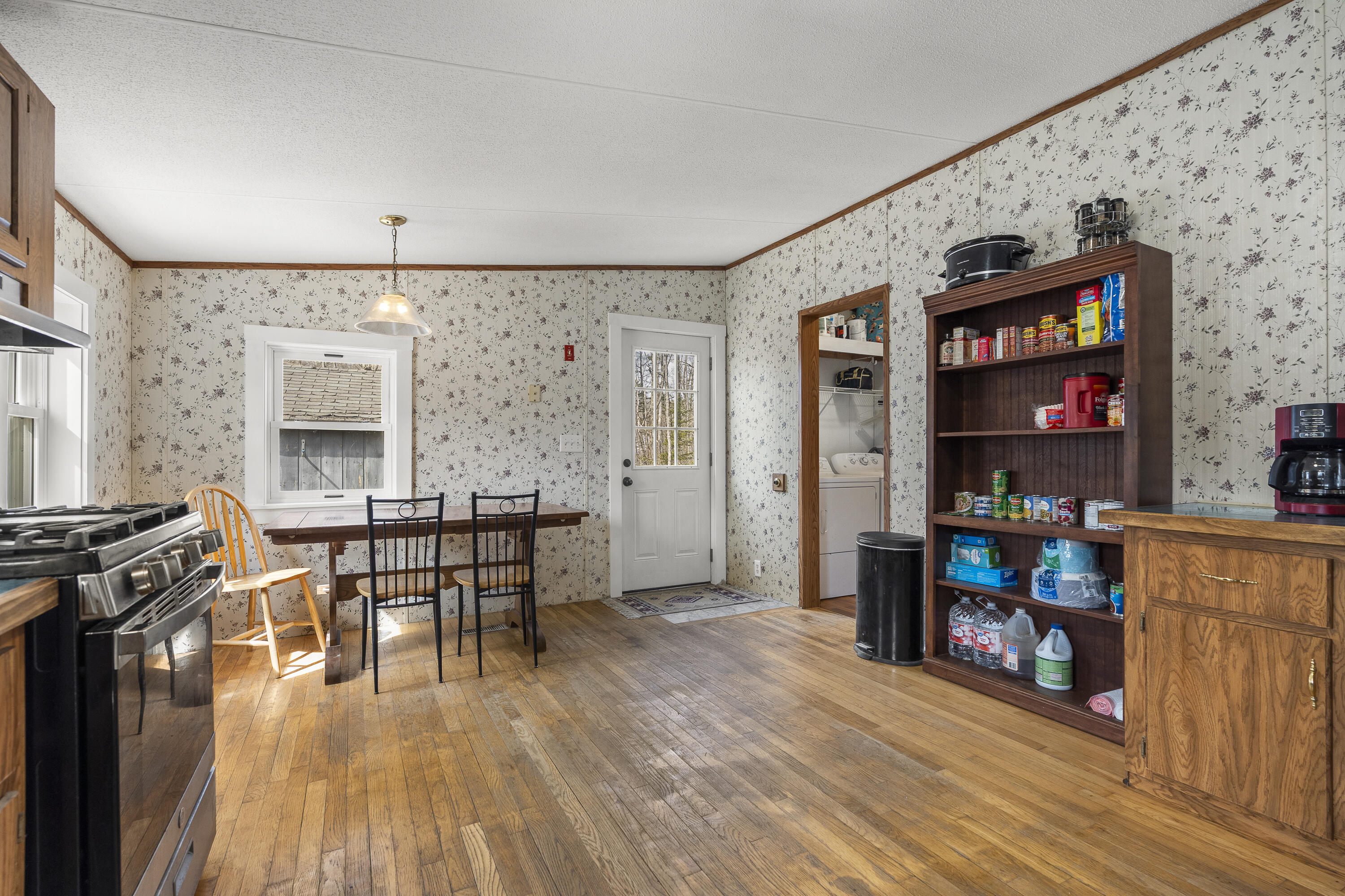 32 Boggs Farm Lane Warren ME 04864