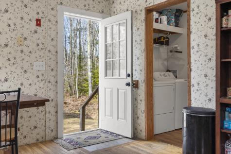 32 Boggs Farm Lane Warren ME 04864